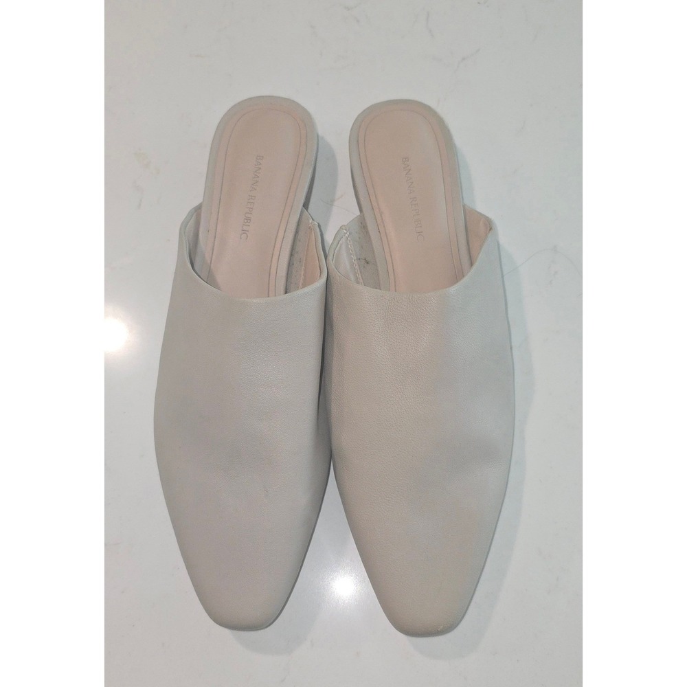 Banana Republic Womens Leather Pointed Toe Mules Cream Beige Flats Size 8.5 M - Picture 3 of 5